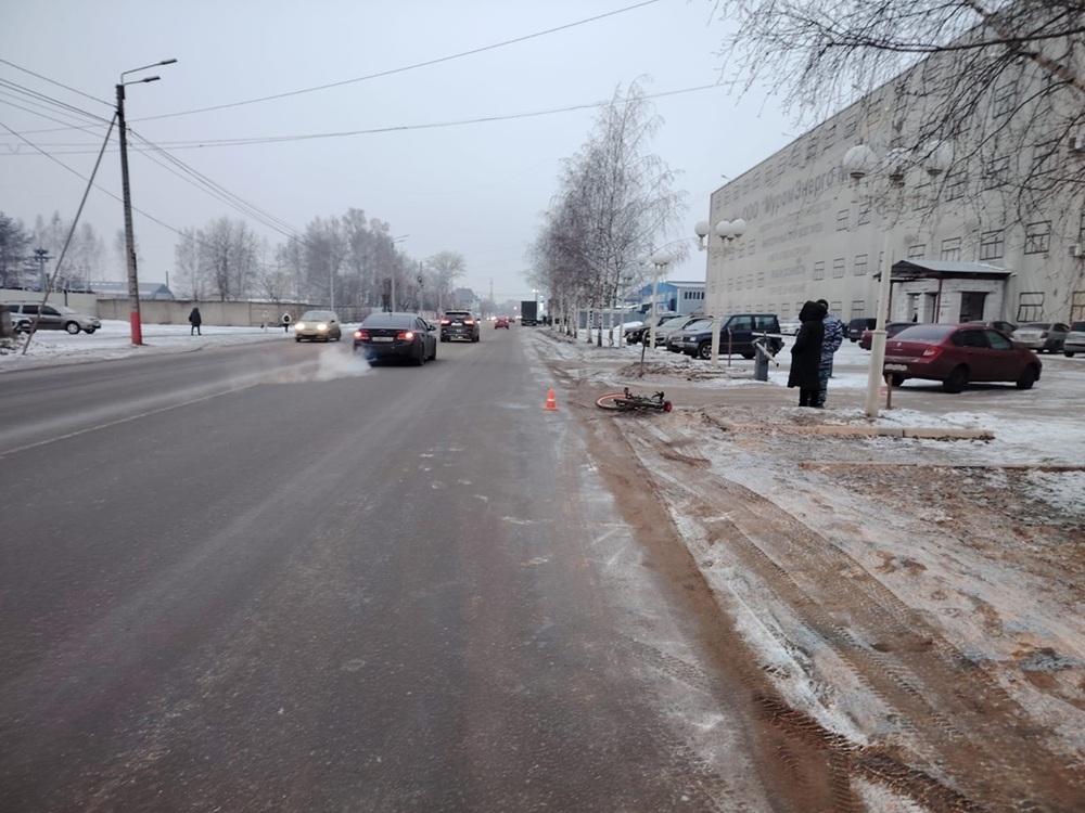 В Муроме водитель легковушки сбила велосипедиста 