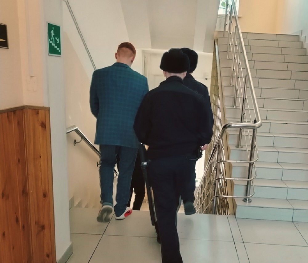 Во Владимире истязавших девочку-подростка парней отправили за решетку 