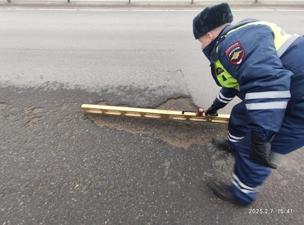 Во Владимирской области прокуратура требует починить трассу "Золотое кольцо"