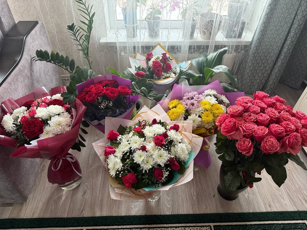 Владимирские женщины рассказали о самых желанных подарках на 8 Марта 