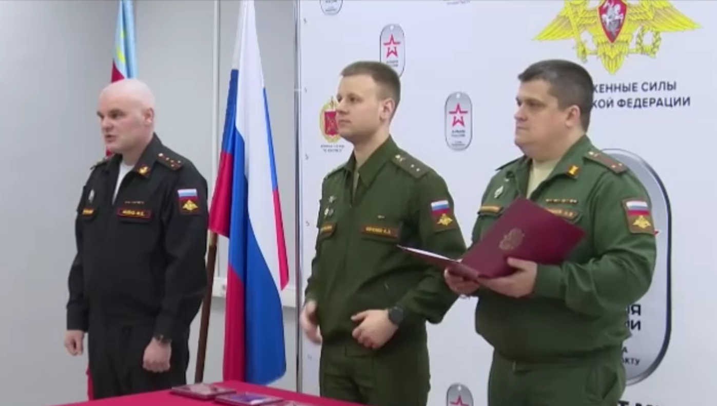 Во Владимирской области наградили медалями Минобороны двоих ветеранов