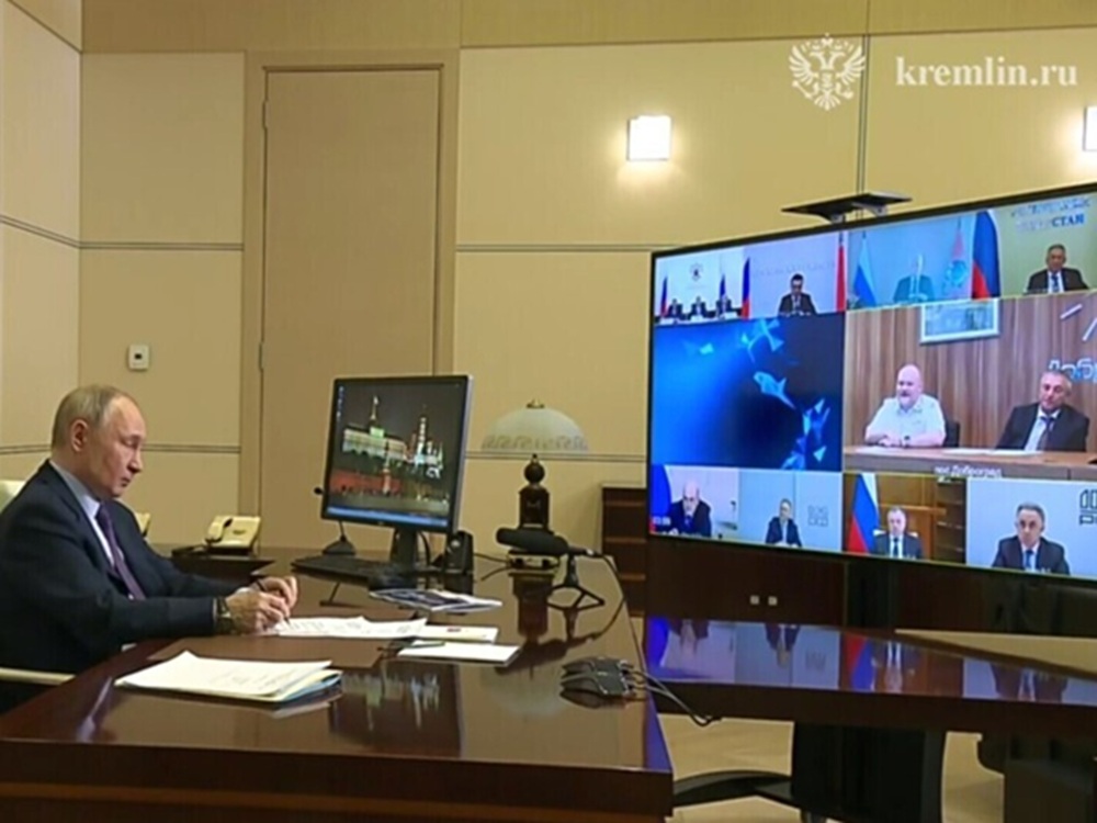 Путин пообщался с уехавшим от "нетрадиционных ценностей" в Доброград гражданином Германии