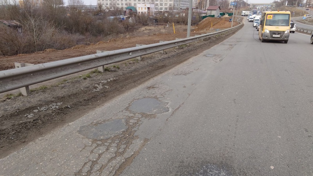 Дорожников оштрафовали за ямы на трассе Р-132 во Владимире 