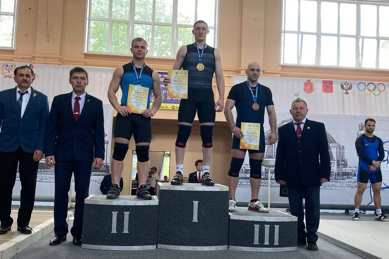 Владимирцы завоевали награды чемпионата и первенства ЦФО по тяжелой атлетике