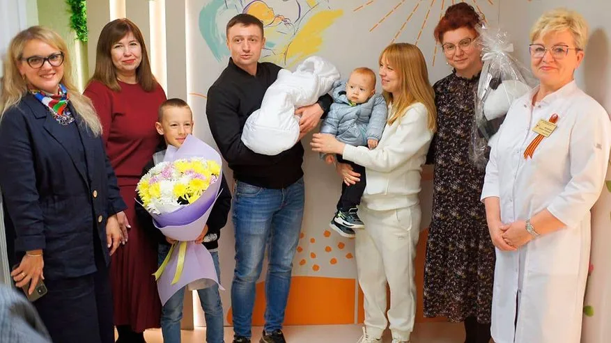 В роддоме Мурома открыли обновлённую комнату для выписки новорождённых
