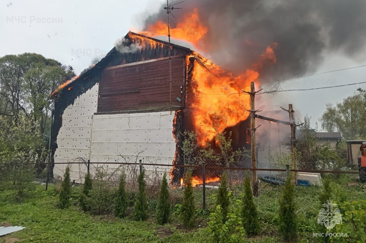 В деревне Бунаково сгорел частный жилой дом