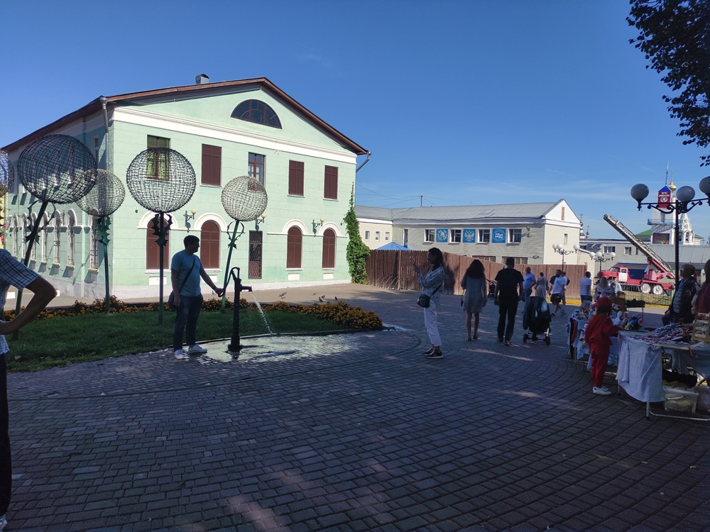  проверьте, есть ли ваш знак в списке 