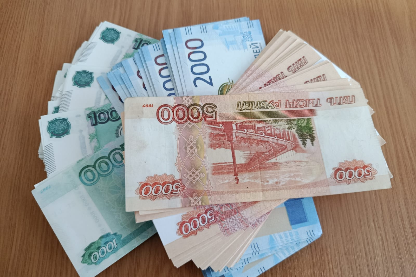 Селивановский подросток украл больше ста тысяч рублей у своего дедушки