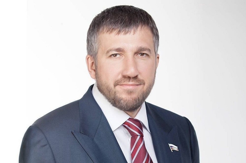 Григорий Аникеев рассмотрел обращения граждан, поступившие в общественную приемную