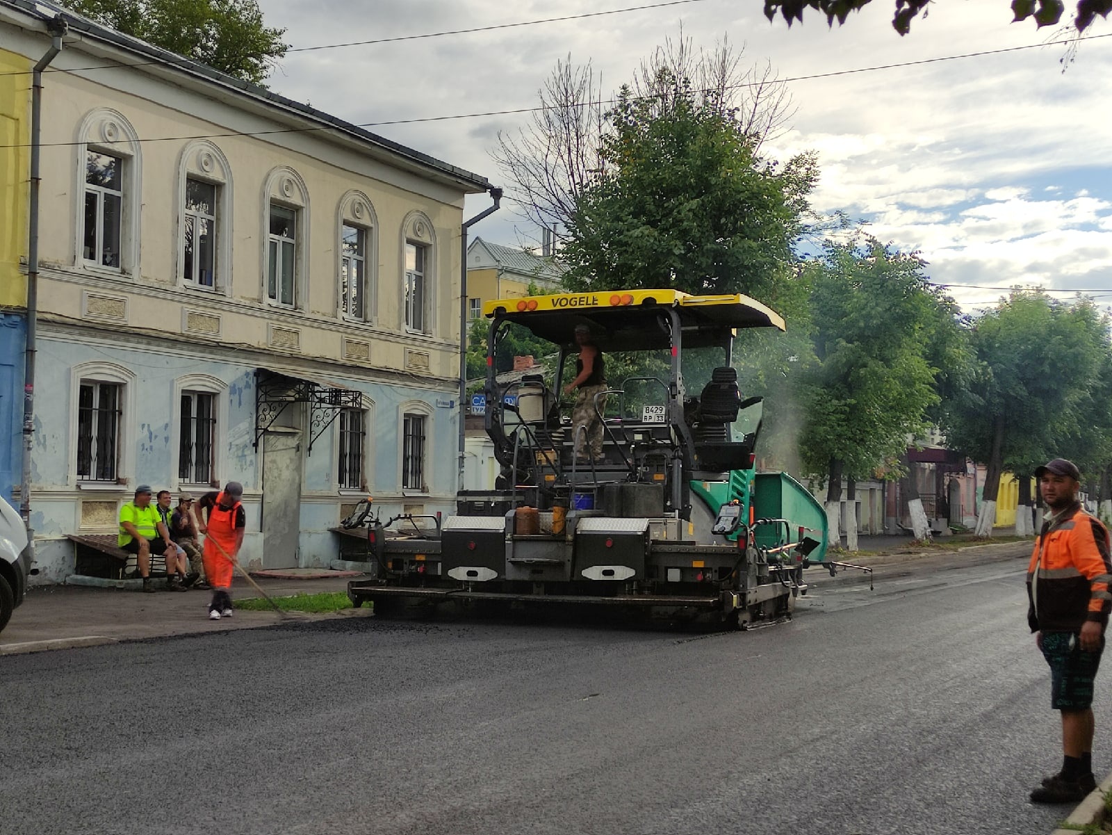 Прокурор Кольчугино предотвратил срыв нацпроекта из-за некачественного асфальта