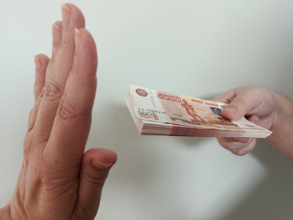 Во Владимире ритуальную компанию оштрафовали на 500 тысяч за взятки врачу