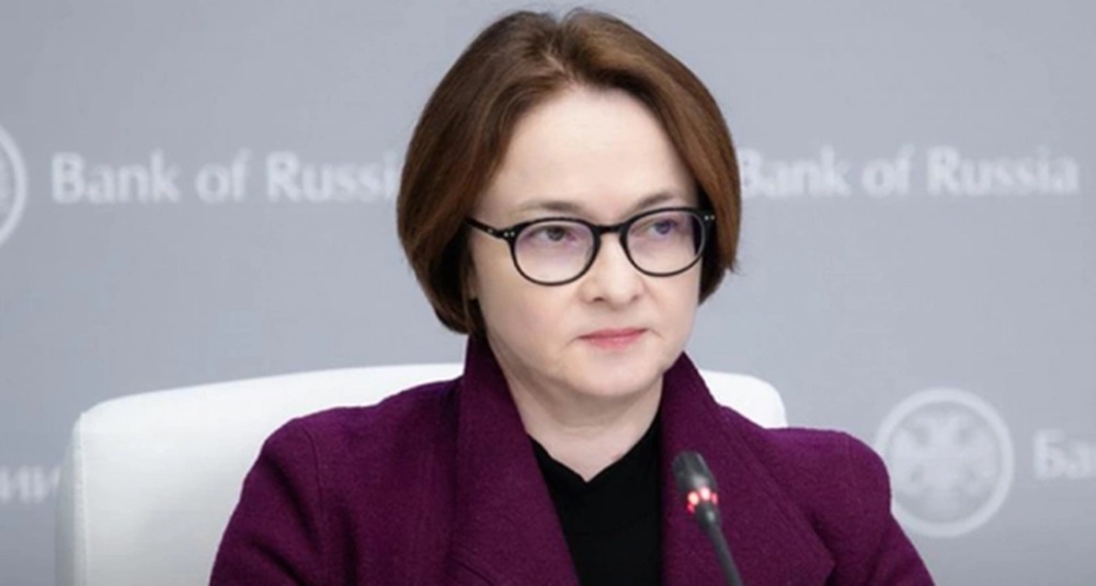  Набиуллина предупредила россиян, которые хранят сбережения в рублях 