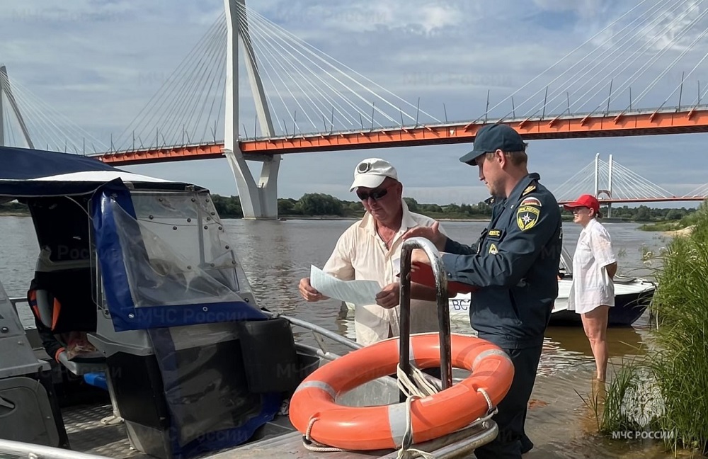 В Муроме инспекторы ГИМС поймали нарушителей на реке Ока