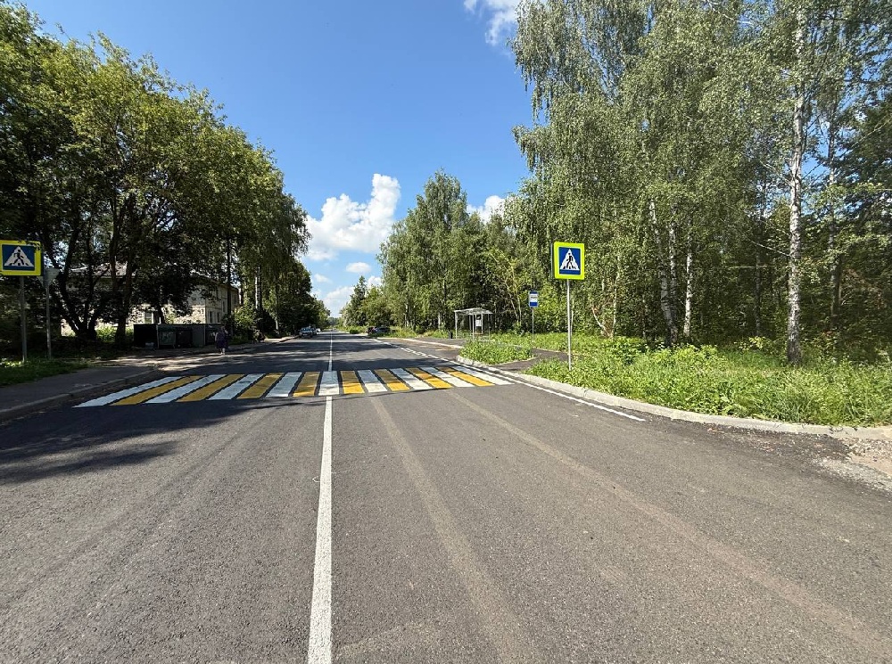 В Суздале обновили бордюры и тротуары
