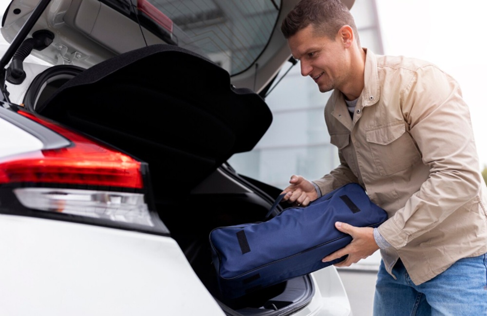 Штраф за отсутствие: что должно быть в багажнике вашего авто в 2025 году – сверьтесь со списком