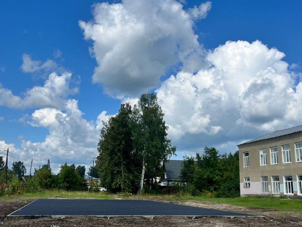 В Камешкове стартовало строительство новых спортплощадок