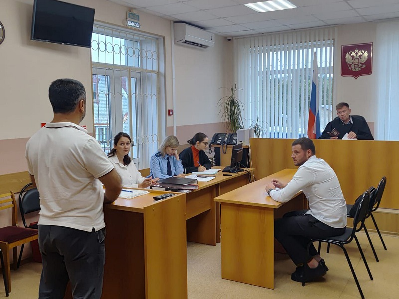 Вязниковский бизнесмен попался на обмане при ремонте школы