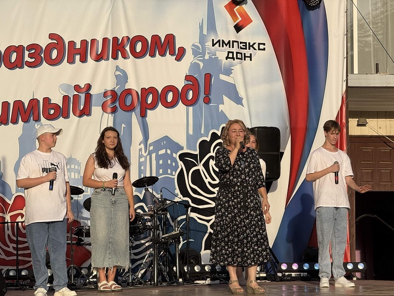Ковровская группа "Форте" выступила на Дне шахтёра в Донецкой республике