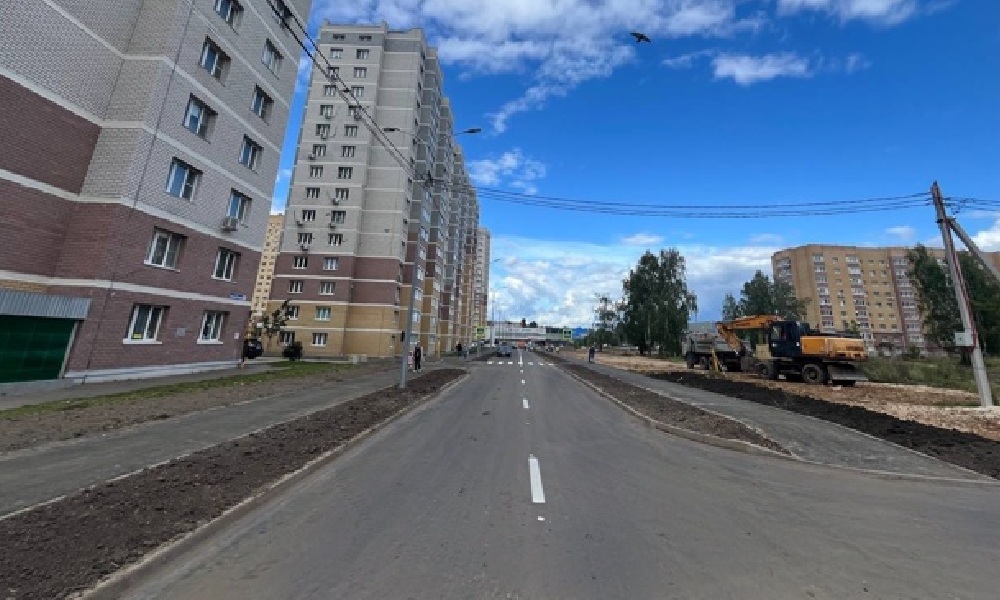 В Коврове на улице Маршала Устинова закончили ремонт дорожного покрытия