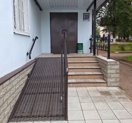 В Кольчугино салон оптики установил пандус после проверки прокуратуры