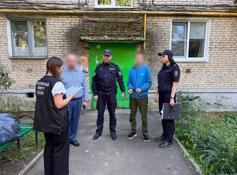 Мужчина в Александрове напал с ножом на двух знакомых