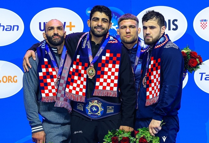 Владимирский спортсмен завоевал "серебро" чемпионата мира по борьбе в Загреб