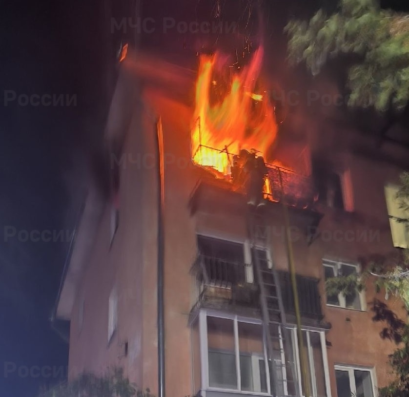 Во Владимире загорелась квартира на улице Усти-на-Лабе