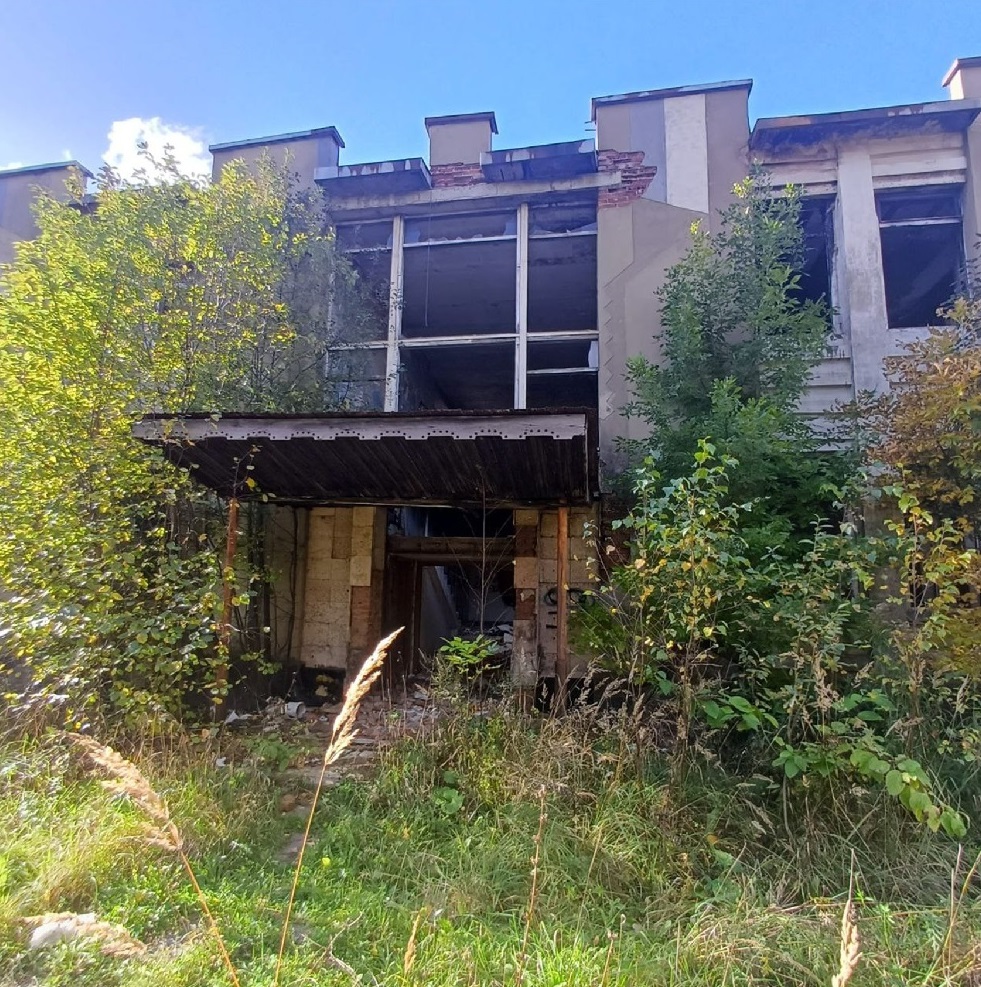 Прокуроры во Владимирской области требуют огородить опасные руины в Красногвардейском
