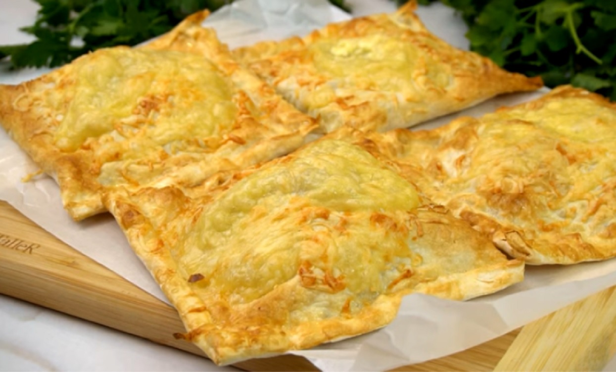  превращаю обычный лаваш в шедевр - рецепт "ленивых" пирожков с курицей
