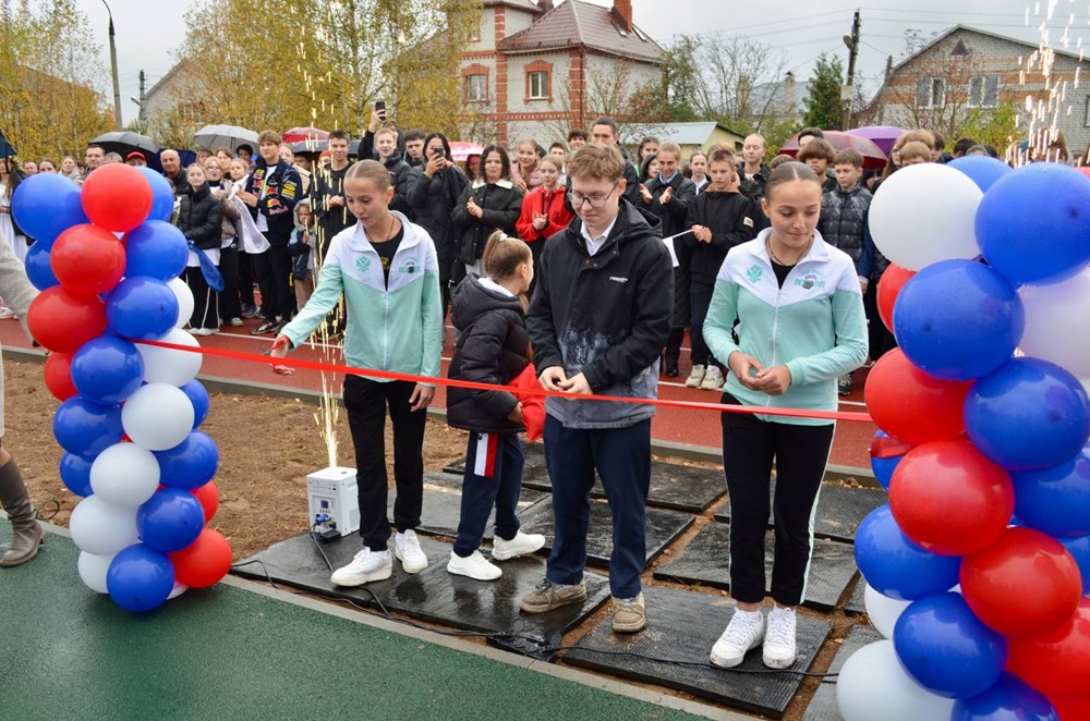 В Карабаново открыли спортивный комплекс для школьников