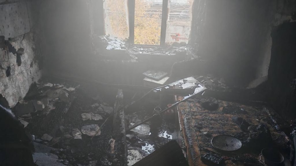 Пожарные спасли общежитие в Александрове от крупного пожара