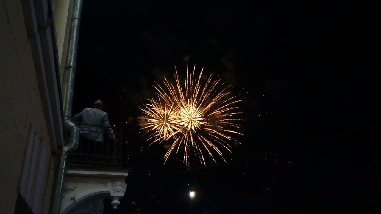 салют во владимире на новый год