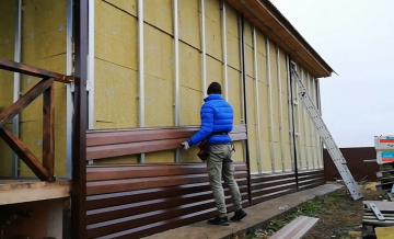 Мы лепим сайдинг на стены, а на Западе от него отказались - выбрали альтернативу, которую в России уже давно знают